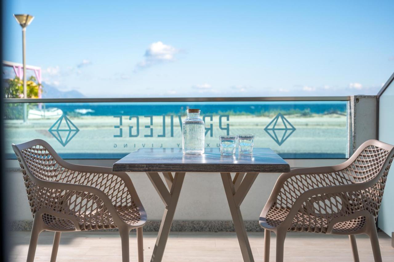 Privilege Luxury Living Szárti Kültér fotó